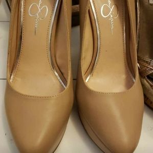 Jessica Simpson Pumps